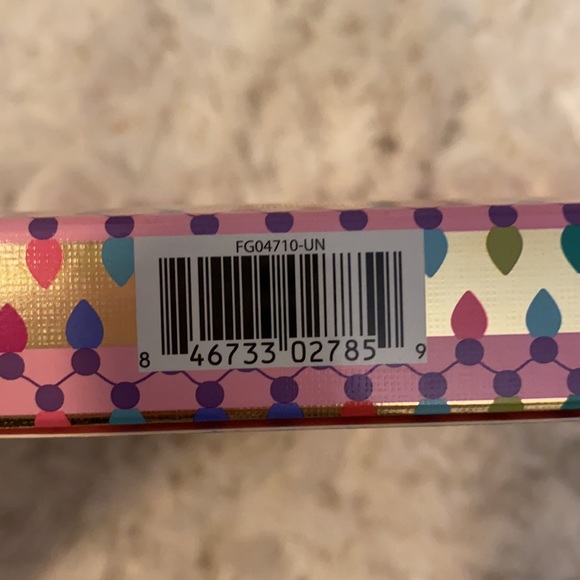 Tarte Empty Magnetic Makeup Palette - Picture 4 of 4